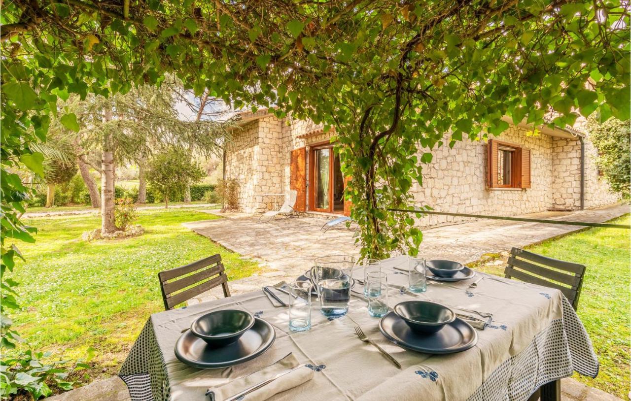 Amazing Home In Saturnia With Wifi Екстериор снимка