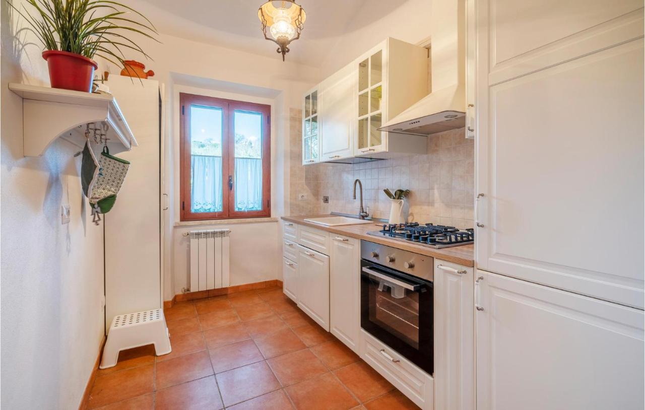 Amazing Home In Saturnia With Wifi Екстериор снимка