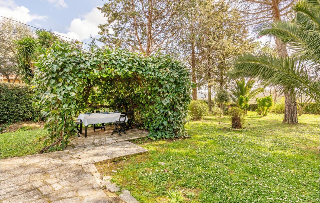 Amazing Home In Saturnia With Wifi Екстериор снимка
