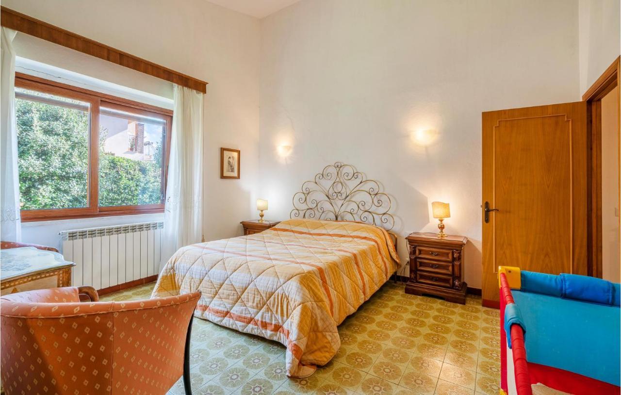 Amazing Home In Saturnia With Wifi Екстериор снимка